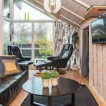 Luxury Retreat By Bork - By Traum